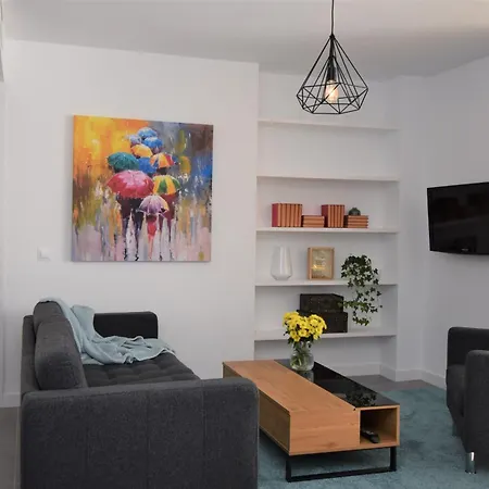 Ref 240 * Fuengirola